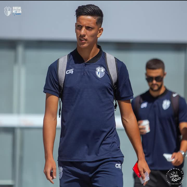 اللاعب البراق ليس الوحيد… يوسف الزراد يخرج عن صمته ويكشف معاناته مع اتحاد طنجة.